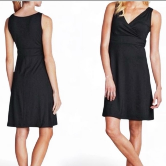 Eddie Bauer Travex Classic Black Surplice High Waisted Midi Dress NWT XS - Picture 1 of 13